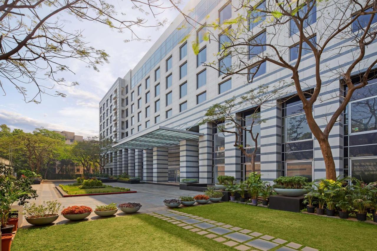 Grand Hyatt Mumbai Hotel And Residences Екстер'єр фото The Oberoi, Mumbai