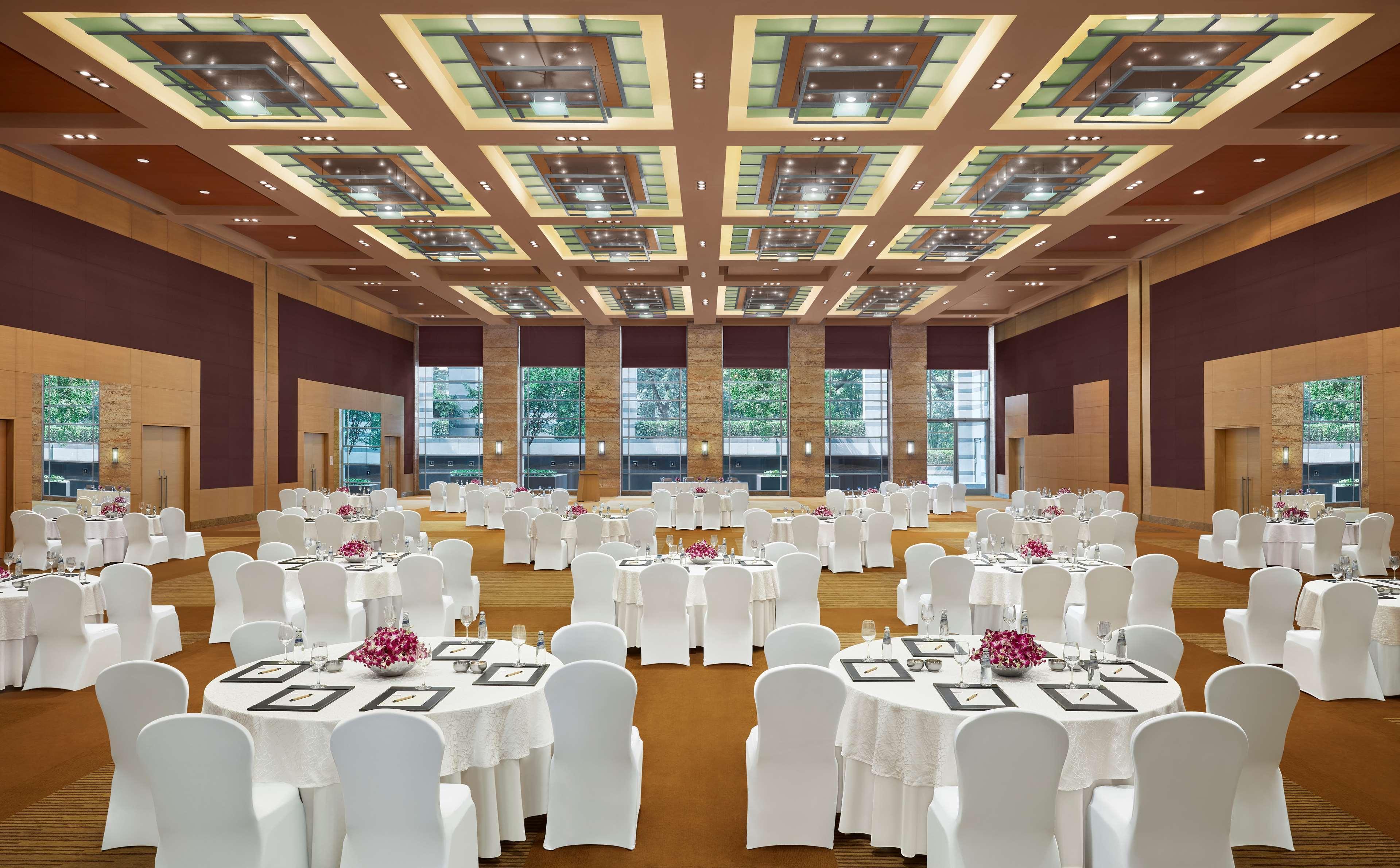 Grand Hyatt Mumbai Hotel And Residences Екстер'єр фото The Grand Ballroom
