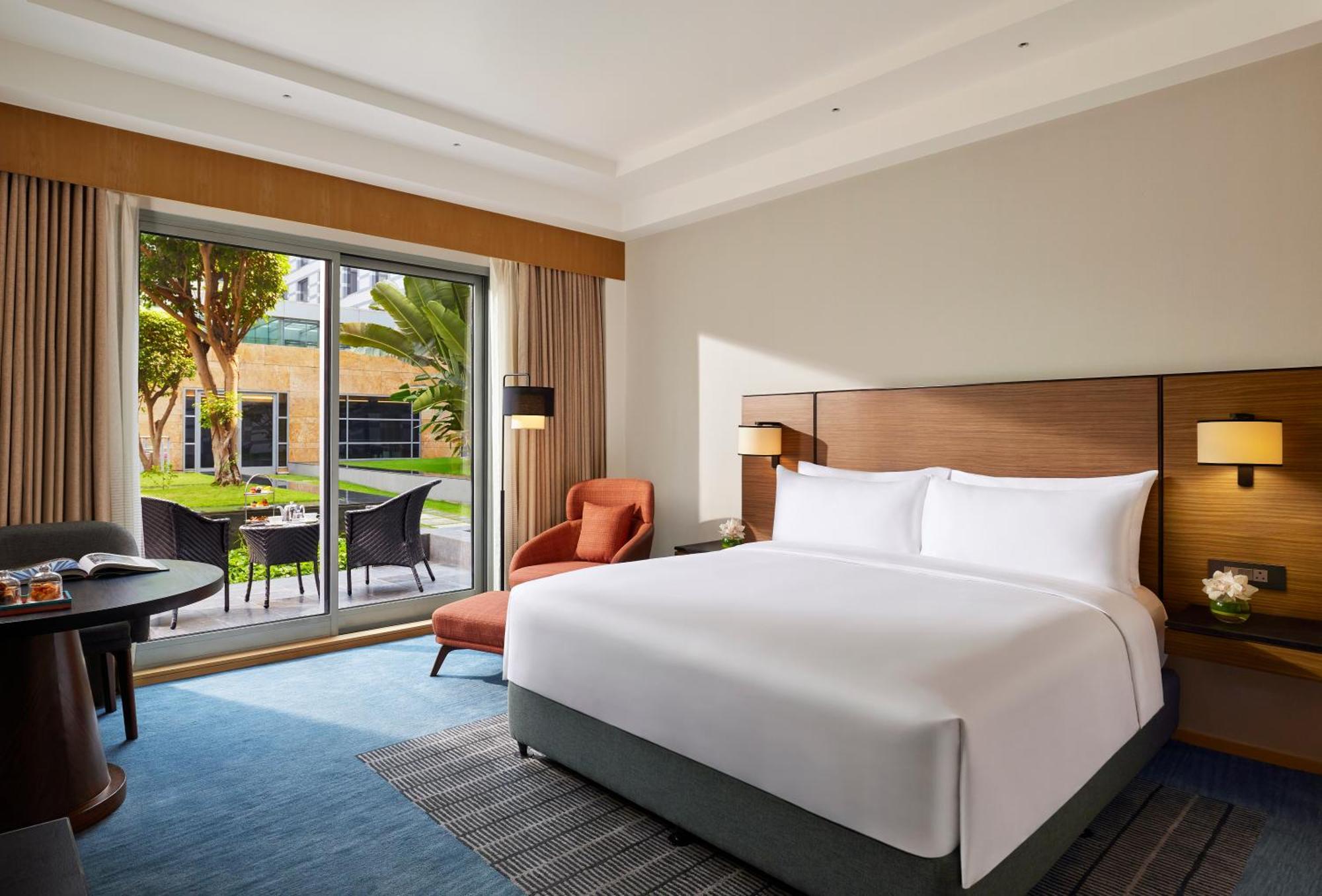 Grand Hyatt Mumbai Hotel And Residences Екстер'єр фото Deluxe Room