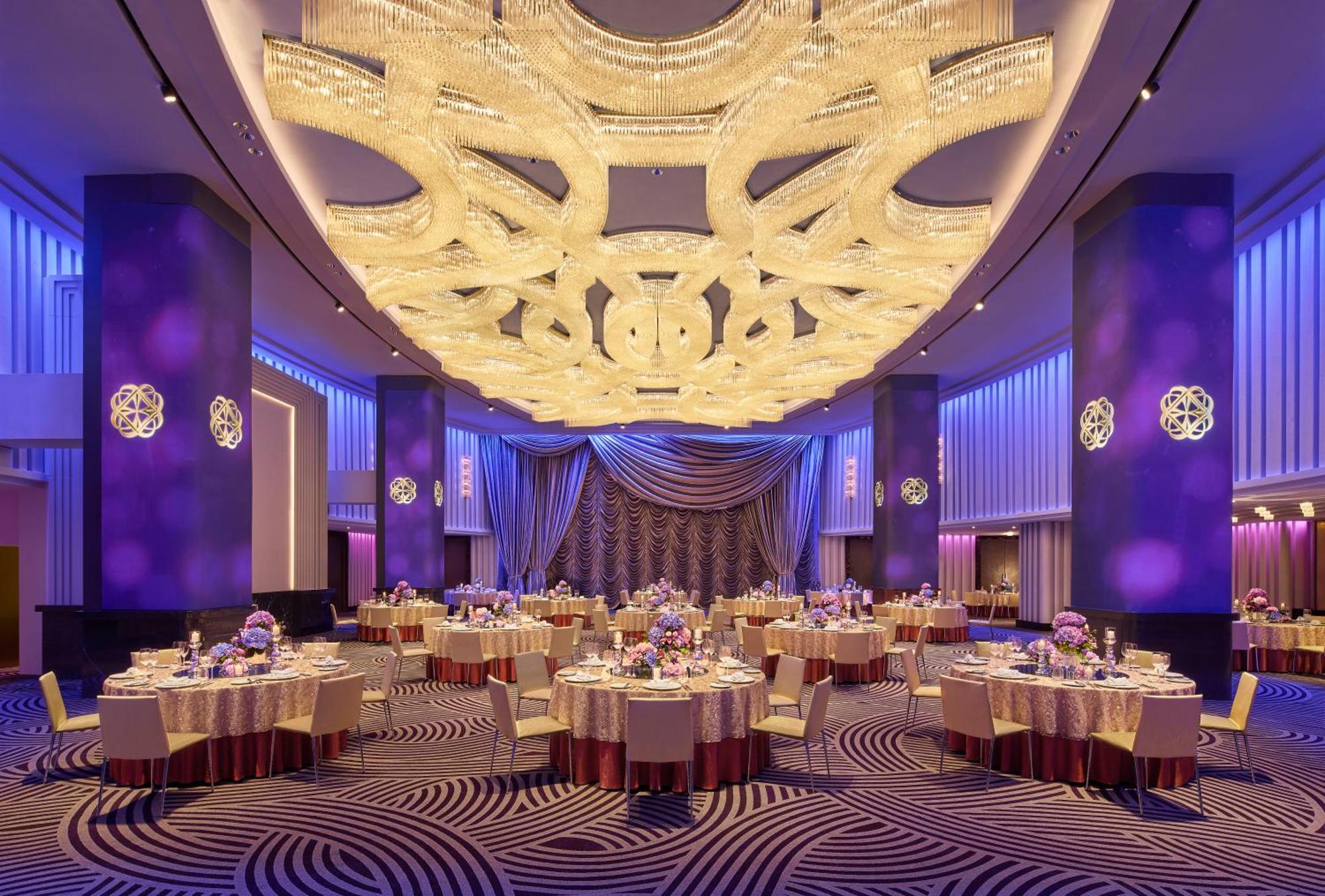 Grand Hyatt Mumbai Hotel And Residences Екстер'єр фото The Grand Ballroom