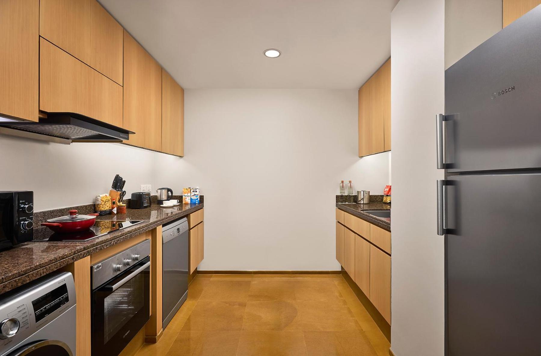 Grand Hyatt Mumbai Hotel And Residences Екстер'єр фото A typical kitchen in a residential apartment
